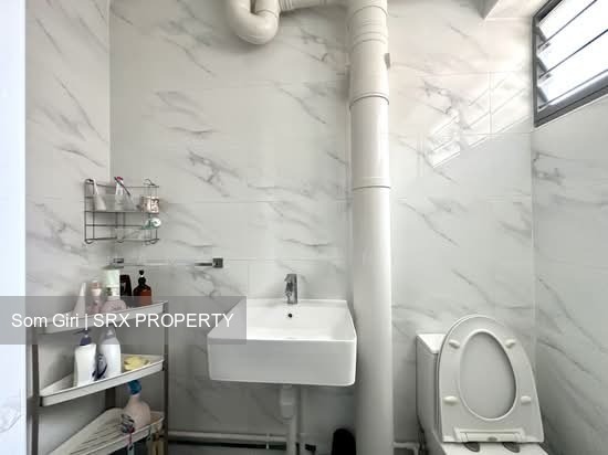 Blk 4 Toh Yi Gardens (Bukit Timah), HDB 5 Rooms #566349861